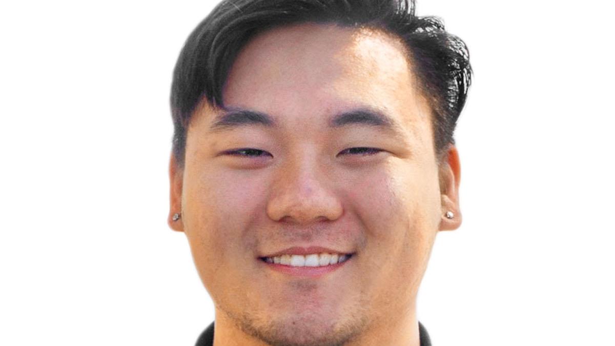 Eugene Lee Headshot 