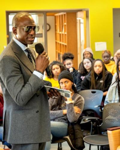 Yusef Salaam speaks to students